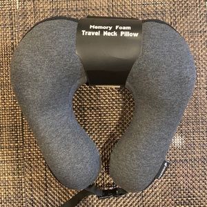 Neck pillow